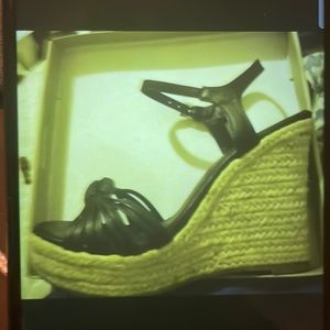 Got these for Christmas they just don’t fit never worn brand new